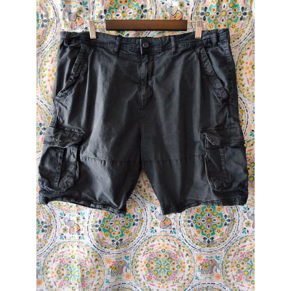 Carbon 2 Cobalt Cargo Shorts Men's 38 Navy Blue Effortlessly Cool Utility